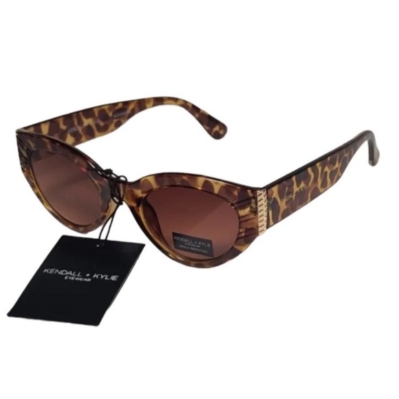 KENDALL + KYLIE Amber Demi Cat Eye Frame Alexandra Designer Sunglasses w/Pouch - Picture 2 of 10